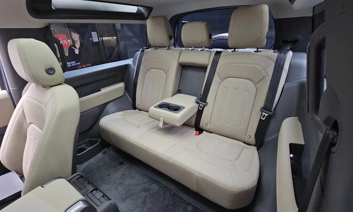 Land Rover Defender 2022 из KR, фото 9