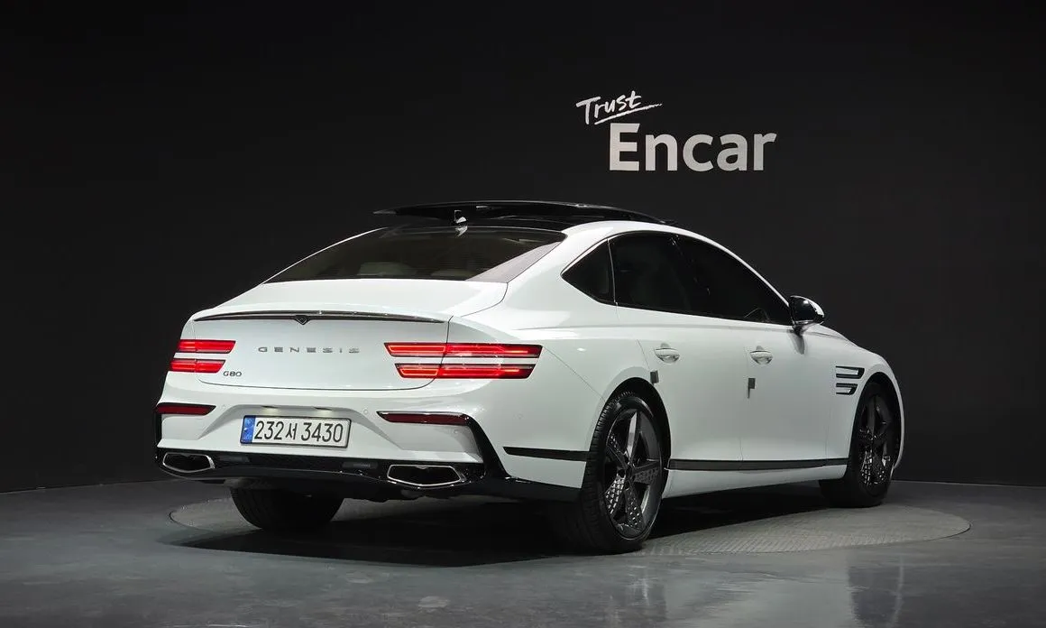 Genesis G80 — фото 5