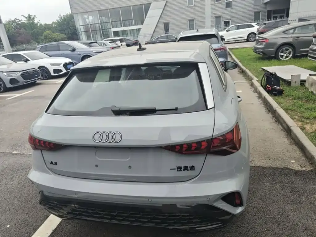 Audi A3 — фото 10