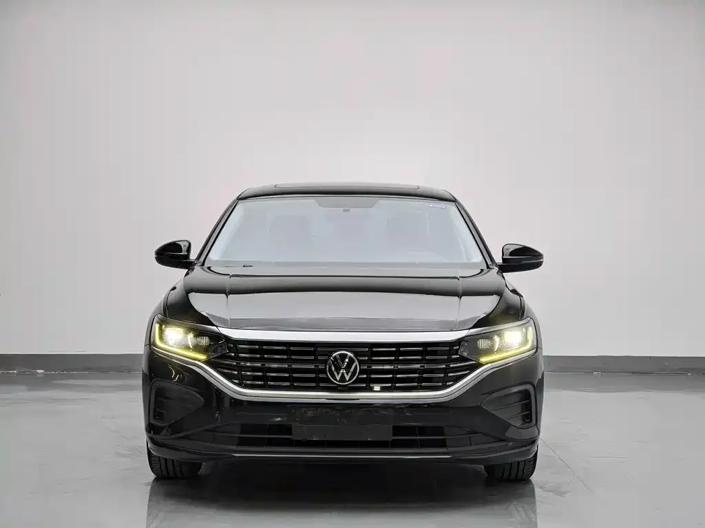 Volkswagen Passat — фото 5