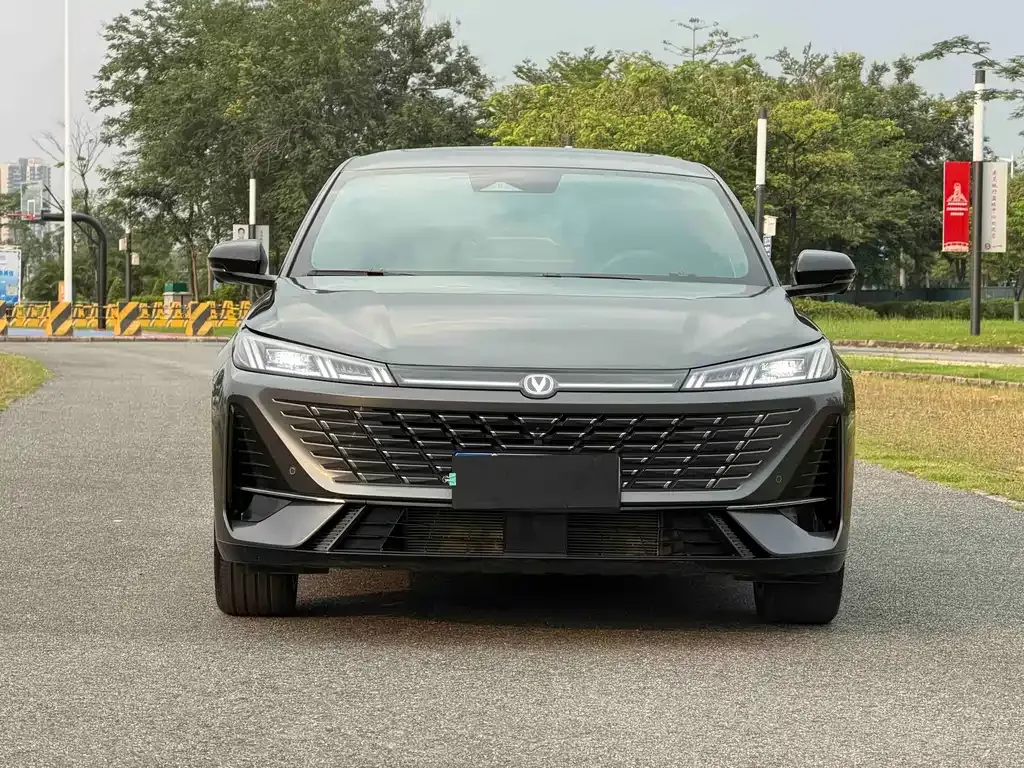 Changan Eado 2026 из CN, фото 5