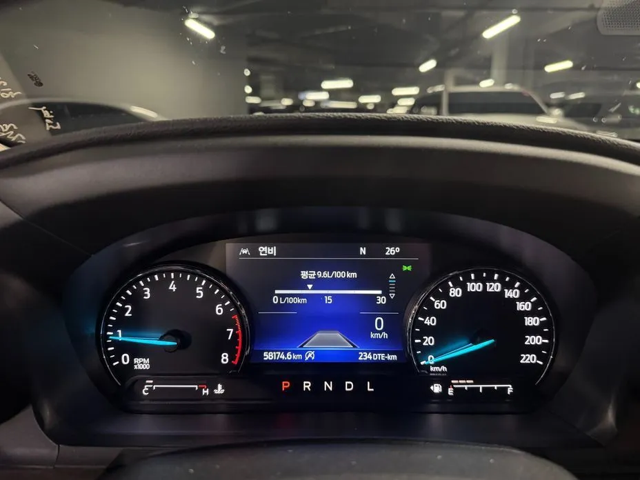 Ford Explorer 2021 из KR, фото 2