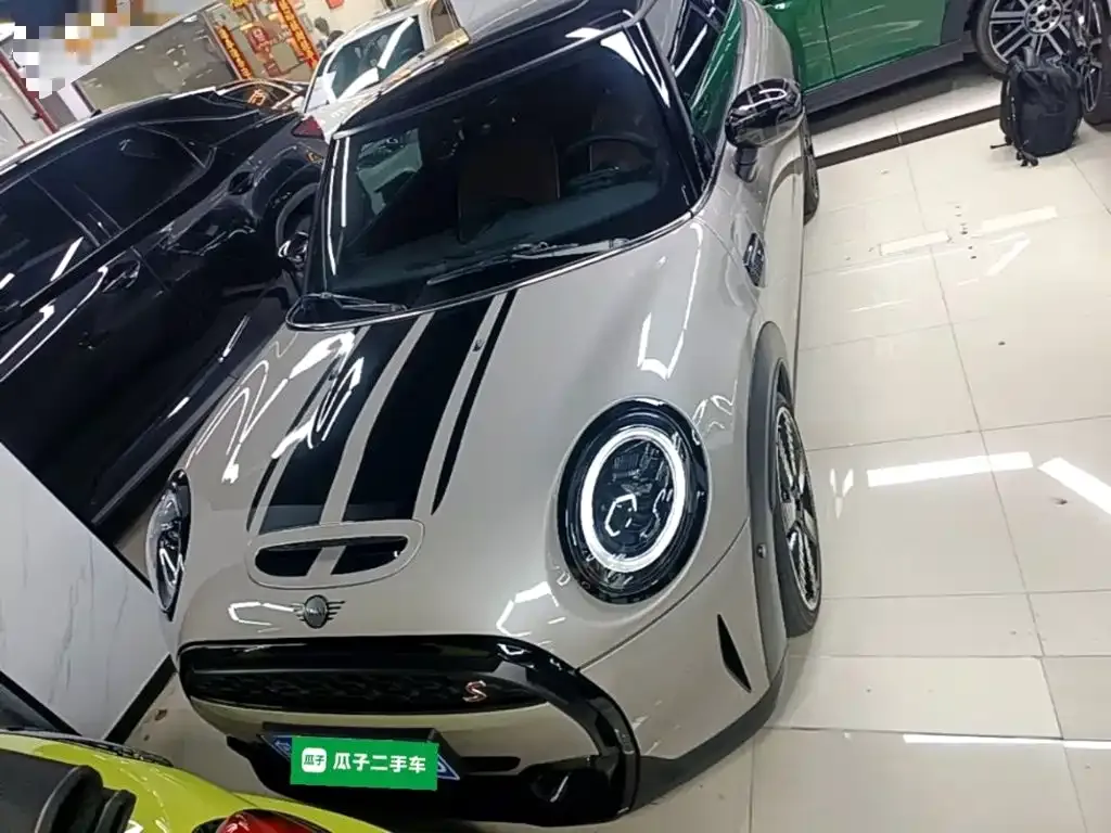 MINI Cooper (3-door) — фото 10