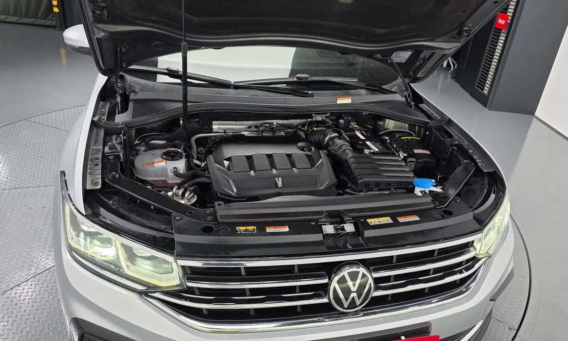 Volkswagen Tiguan — фото 7