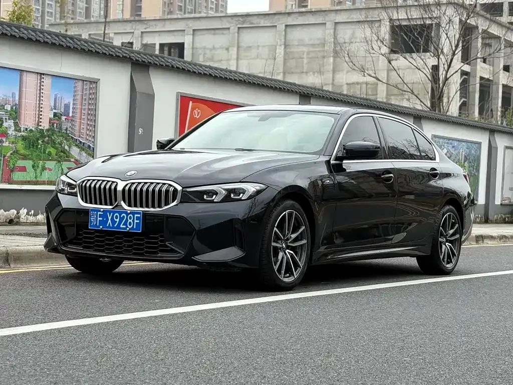 BMW 3 Series — фото 1