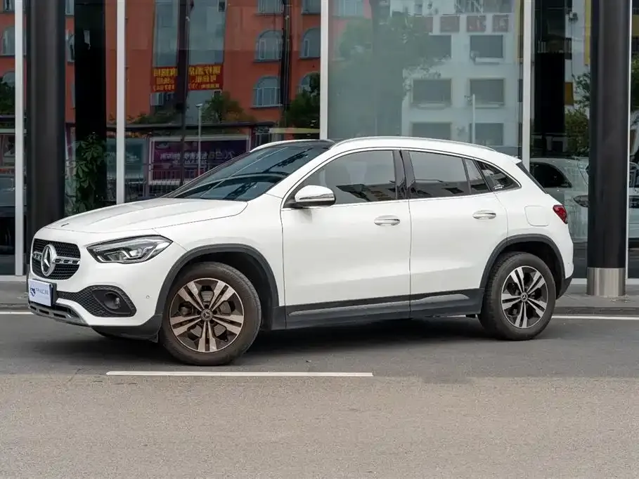 Mercedes-Benz GLA — фото 2