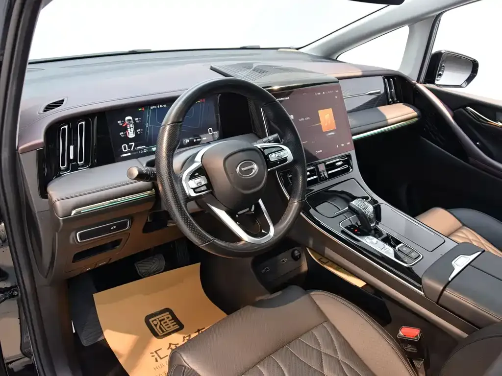 GAC Motor Trumpchi M8 — фото 9