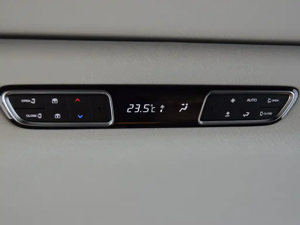 GAC Motor Trumpchi M8 — фото 3