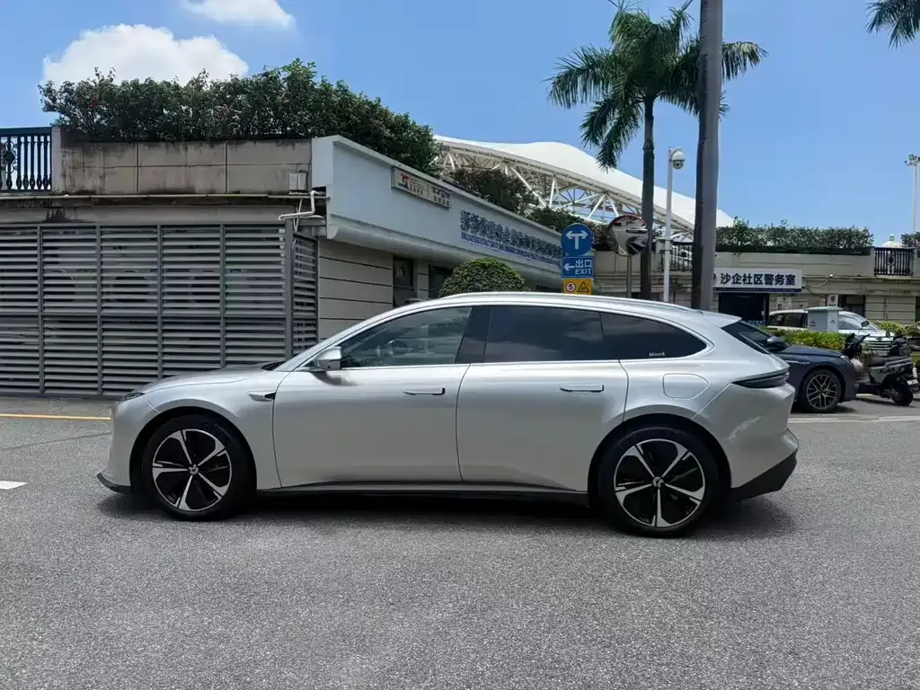 NIO ET5T 2024 из CN, фото 10