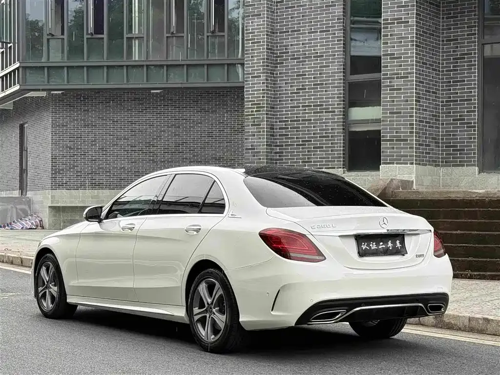 Mercedes-Benz C-Class — фото 8