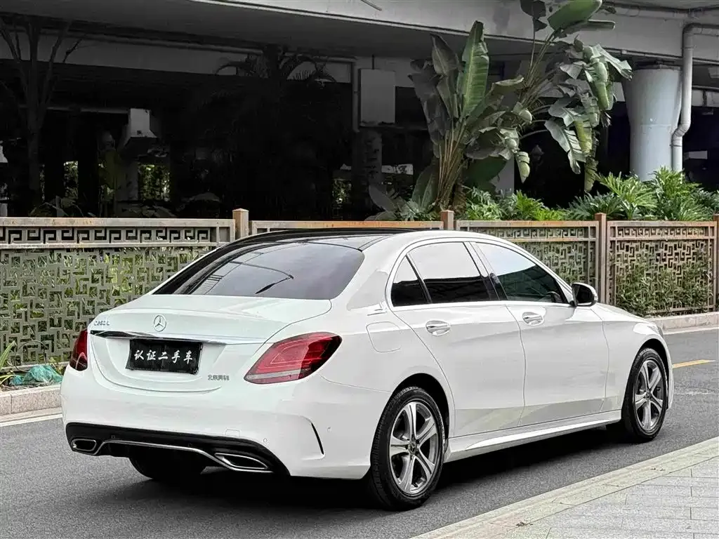 Mercedes-Benz C-Class — фото 10