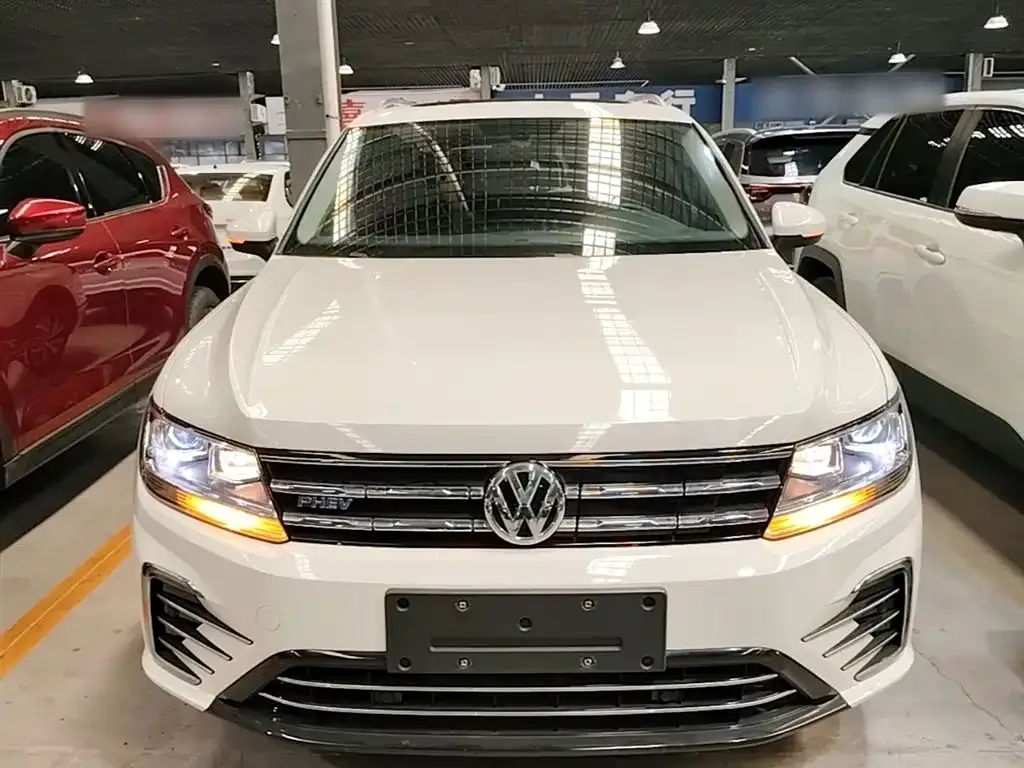 Volkswagen 途观L插电混动 2021 из CN, фото 3
