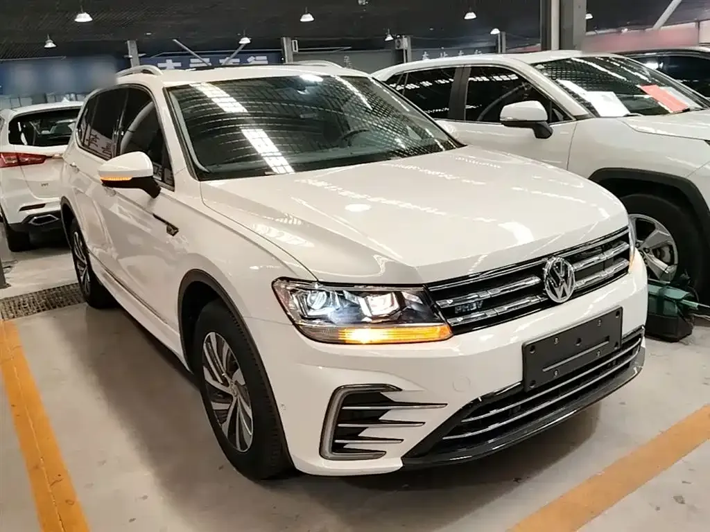 Volkswagen 途观L插电混动 2021 из CN, фото 10