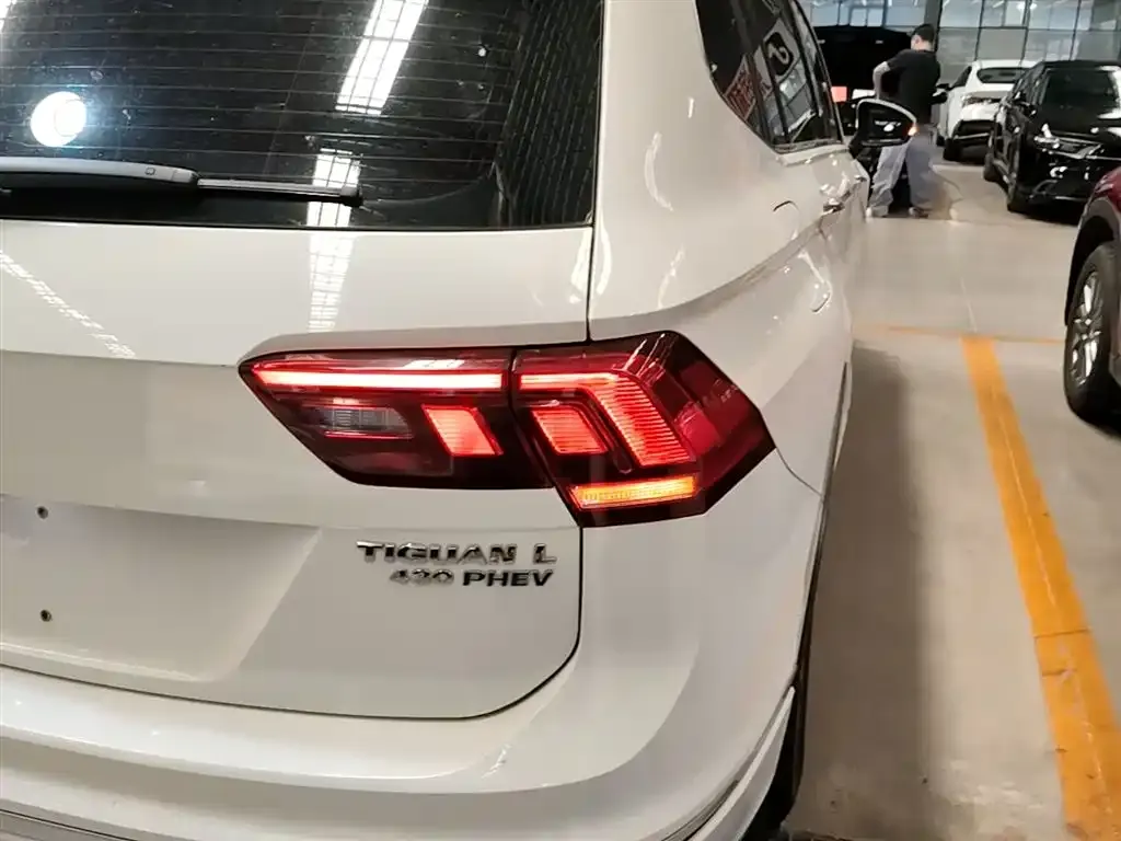 Volkswagen 途观L插电混动 2021 из CN, фото 5