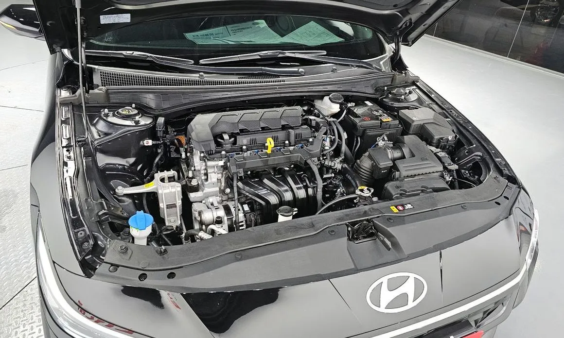 Hyundai AVANTE — фото 10