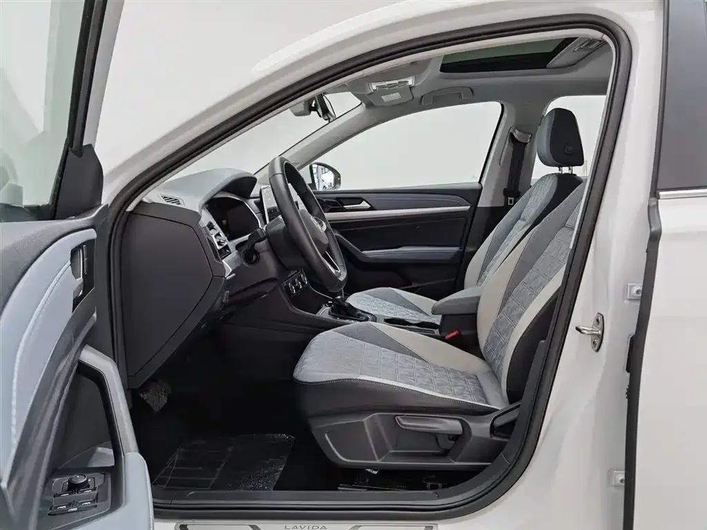 Volkswagen Lavida 2024 из CN, фото 10