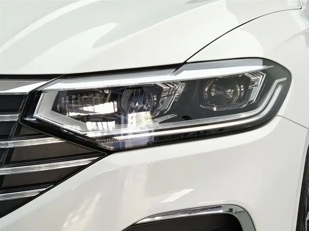 Volkswagen Lavida 2024 из CN, фото 7