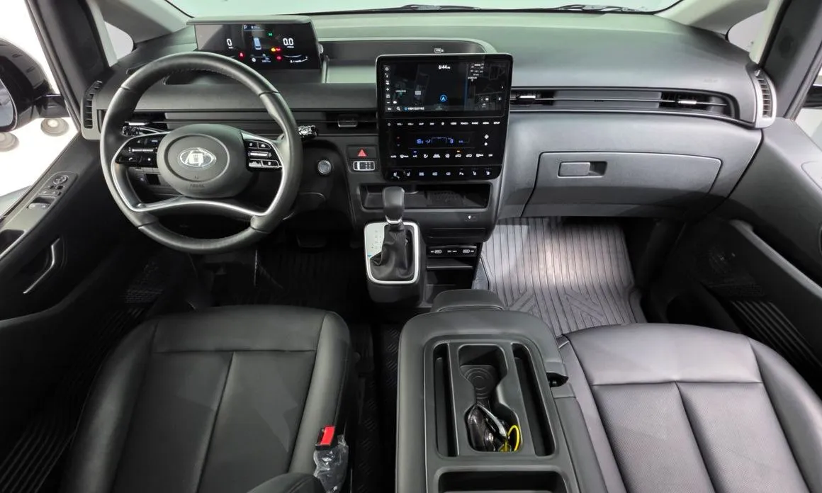 Hyundai Staria 2023 из KR, фото 5