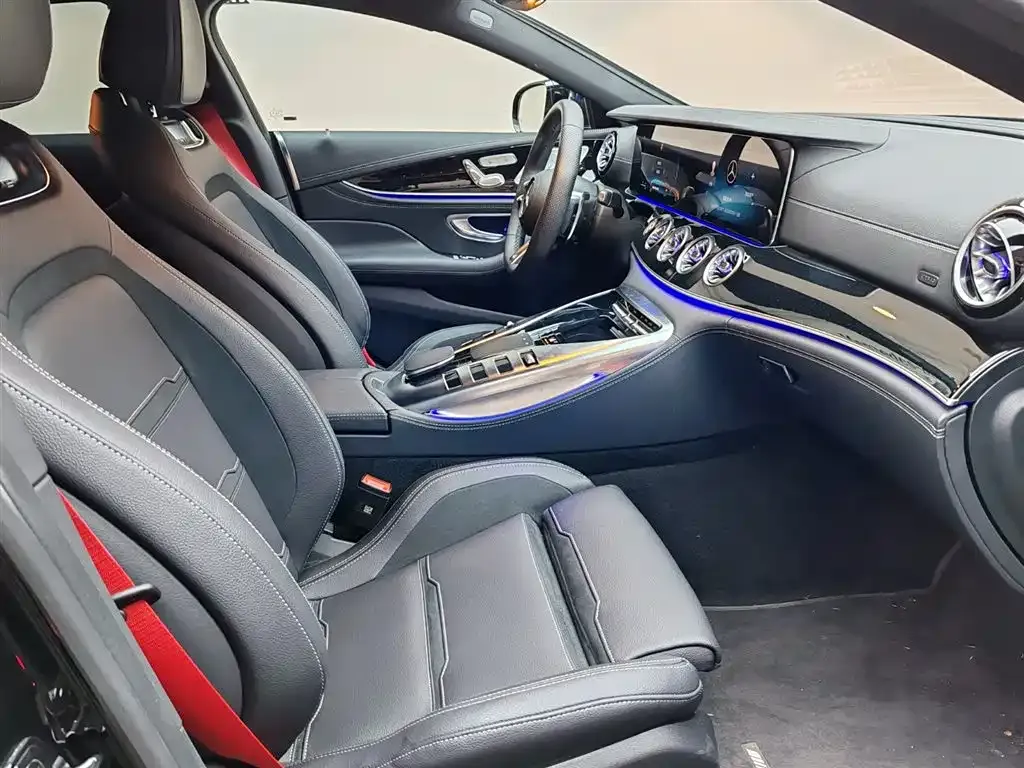 Mercedes-Benz AMG GT — фото 10