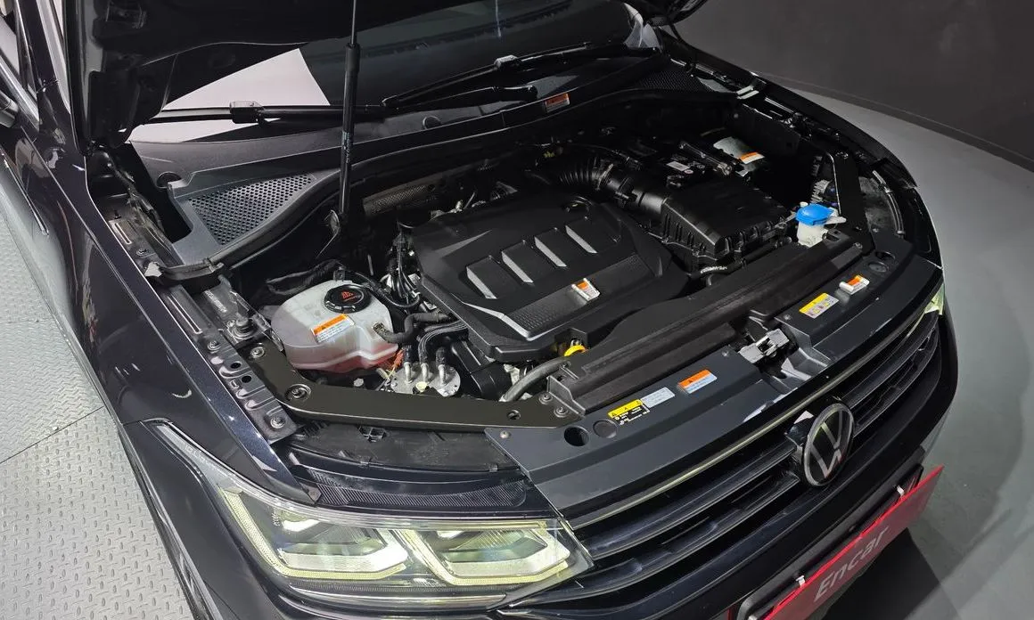 Volkswagen Tiguan — фото 9