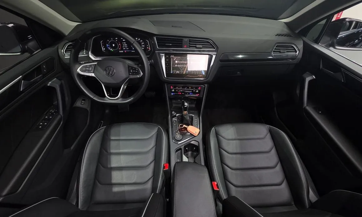 Volkswagen Tiguan — фото 2