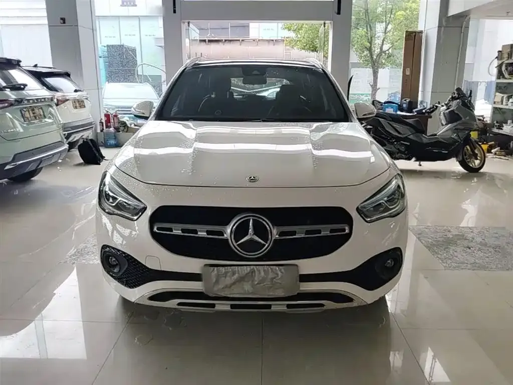 Mercedes-Benz GLA — фото 4