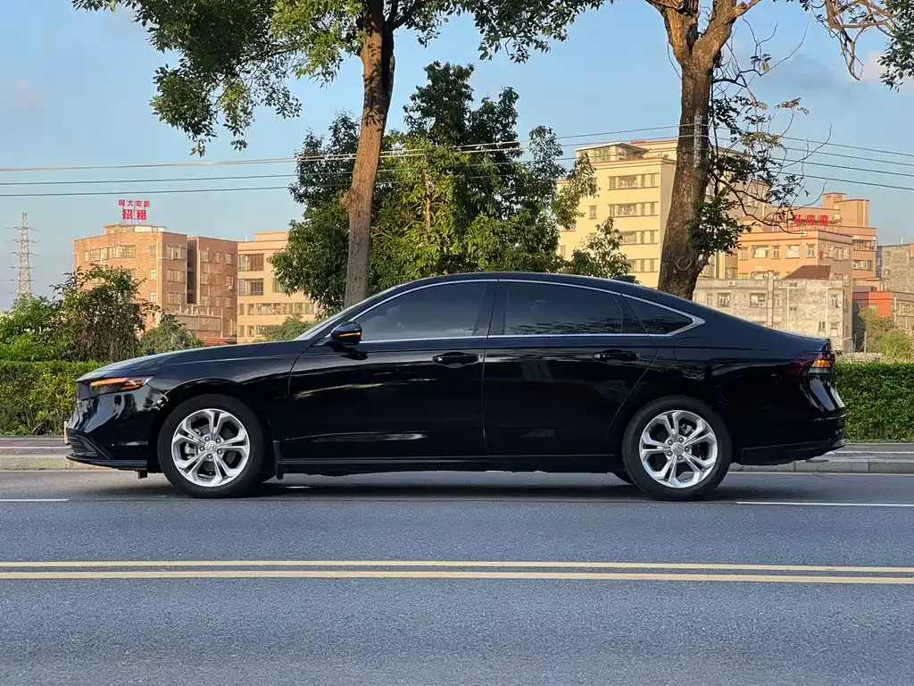 Honda Accord 2024 из CN, фото 9