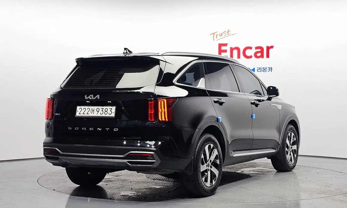 Kia Sorento — фото 5