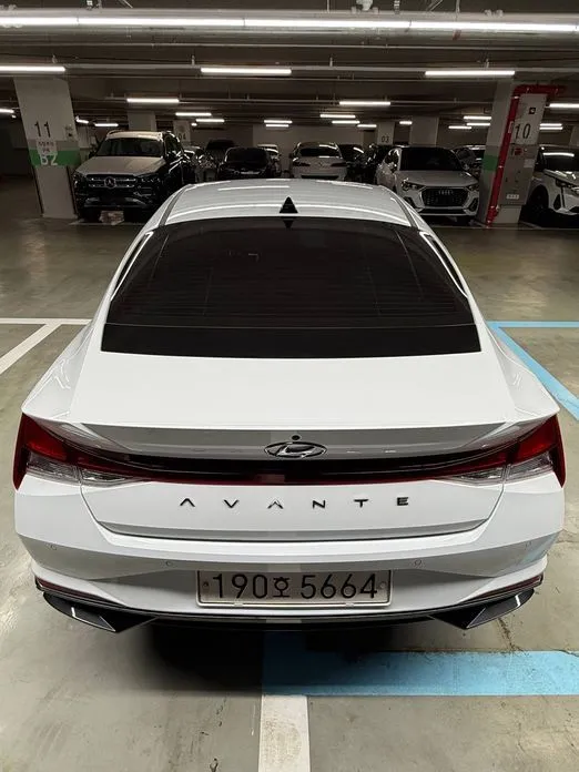 Hyundai AVANTE — фото 3