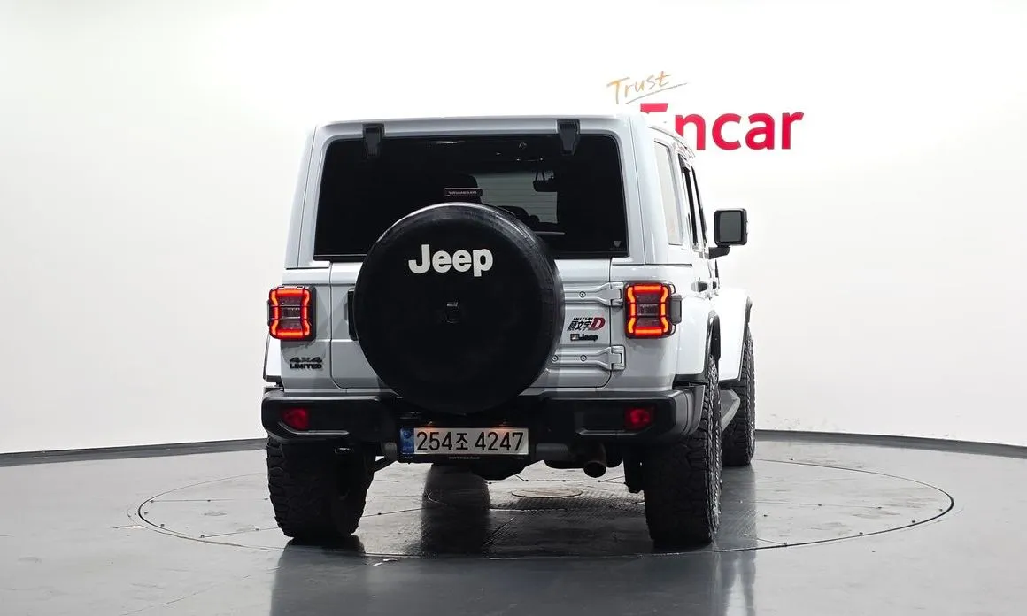 Jeep Wrangler 2021 из KR, фото 2