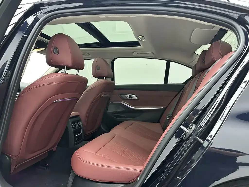 BMW 3 Series — фото 10
