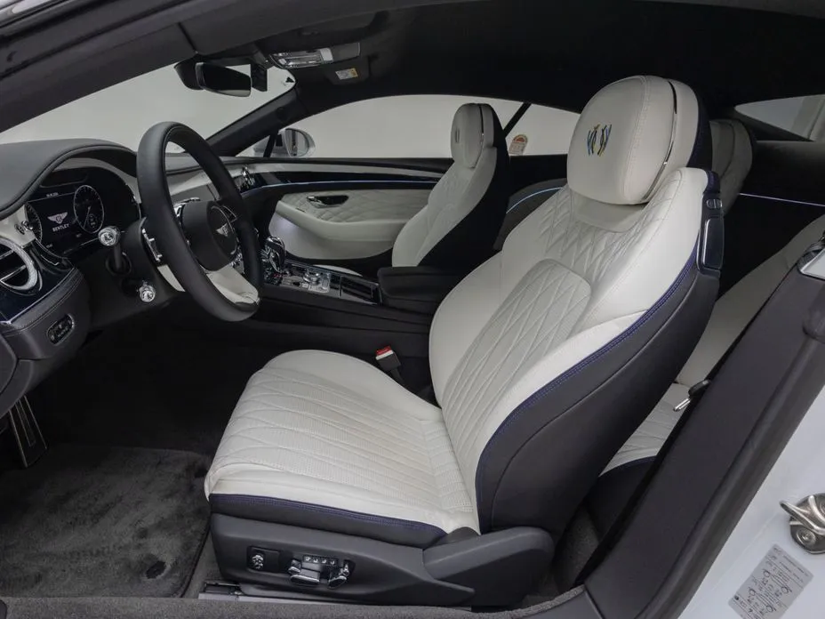 Bentley Continental 2024 из KR, фото 8
