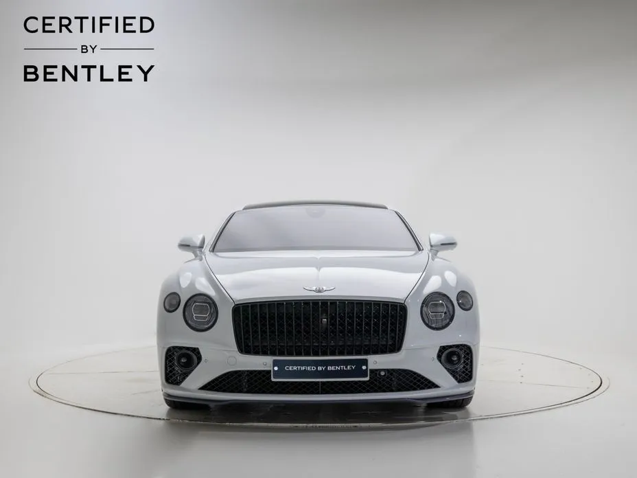 Bentley Continental 2024 из KR, фото 2