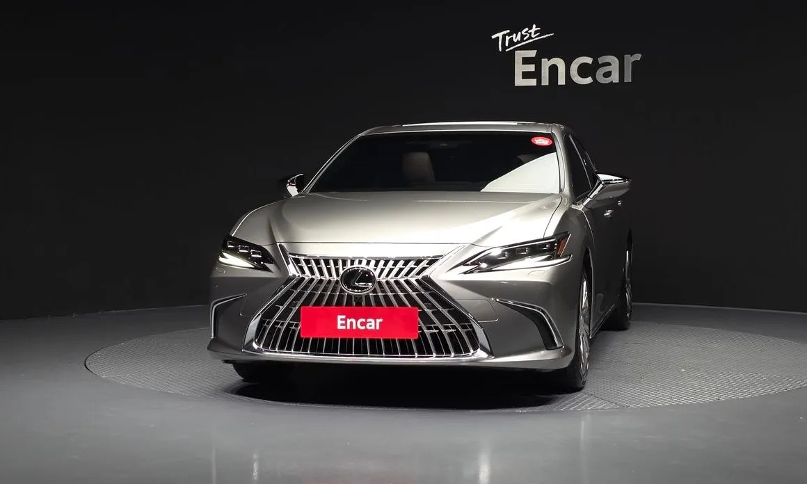 Lexus ES 2026 из KR, фото 4