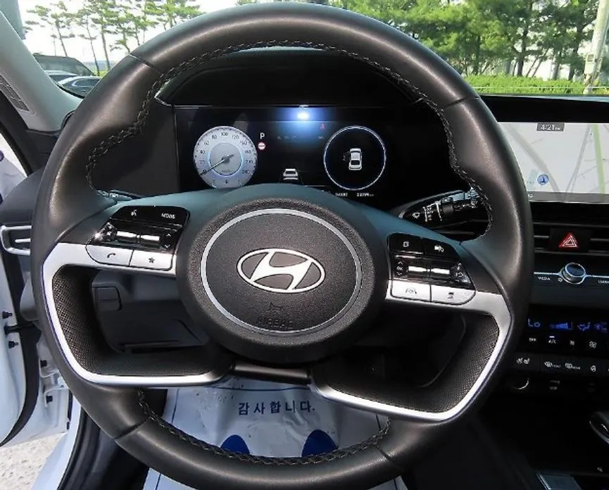 Hyundai AVANTE — фото 6