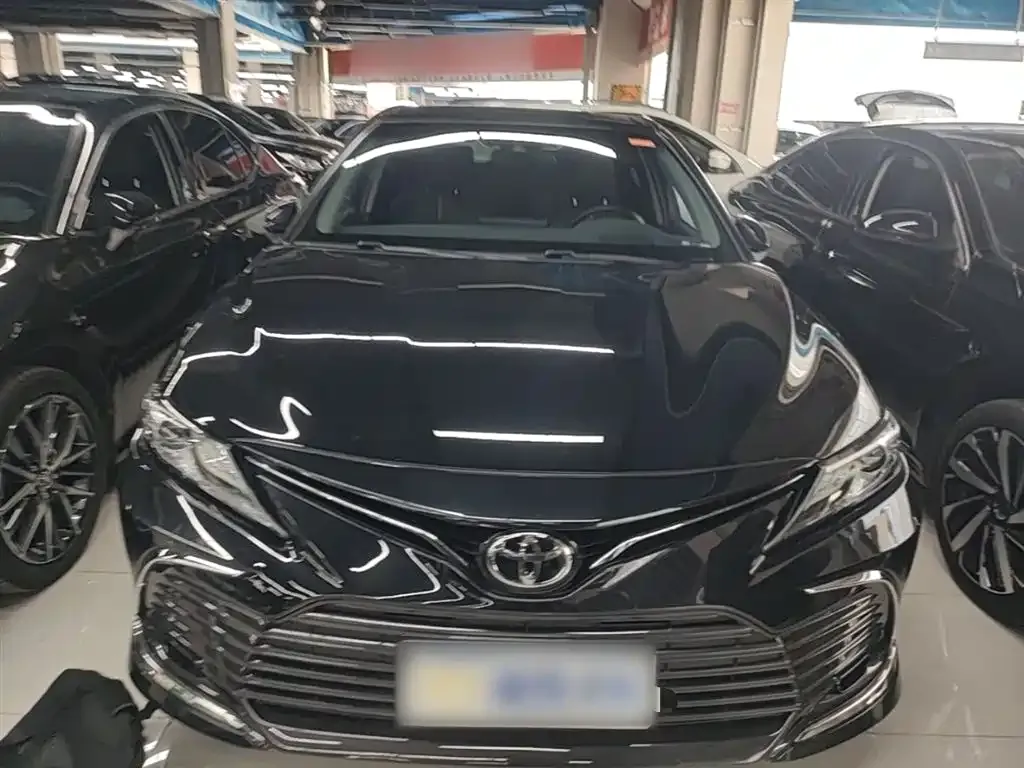 Toyota Camry 2023 из CN, фото 3