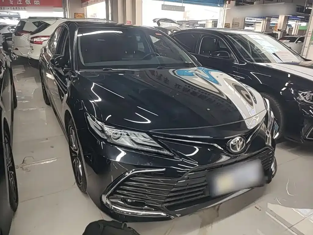 Toyota Camry 2023 из CN, фото 5
