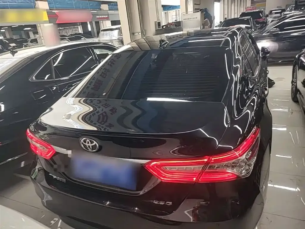 Toyota Camry 2023 из CN, фото 6