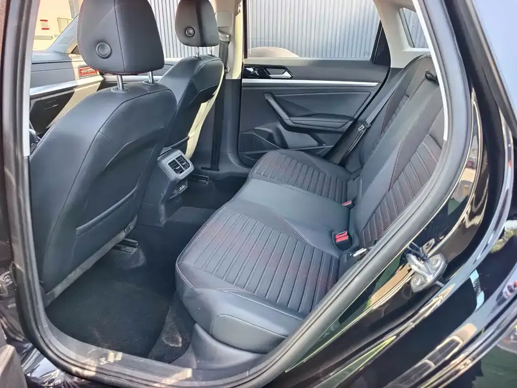 Volkswagen Lavida 2025 из CN, фото 3