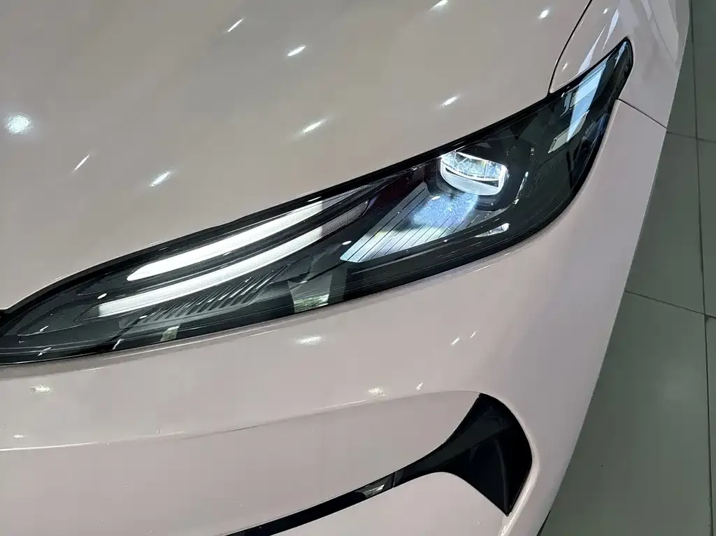 BYD e7 2025 из CN, фото 6