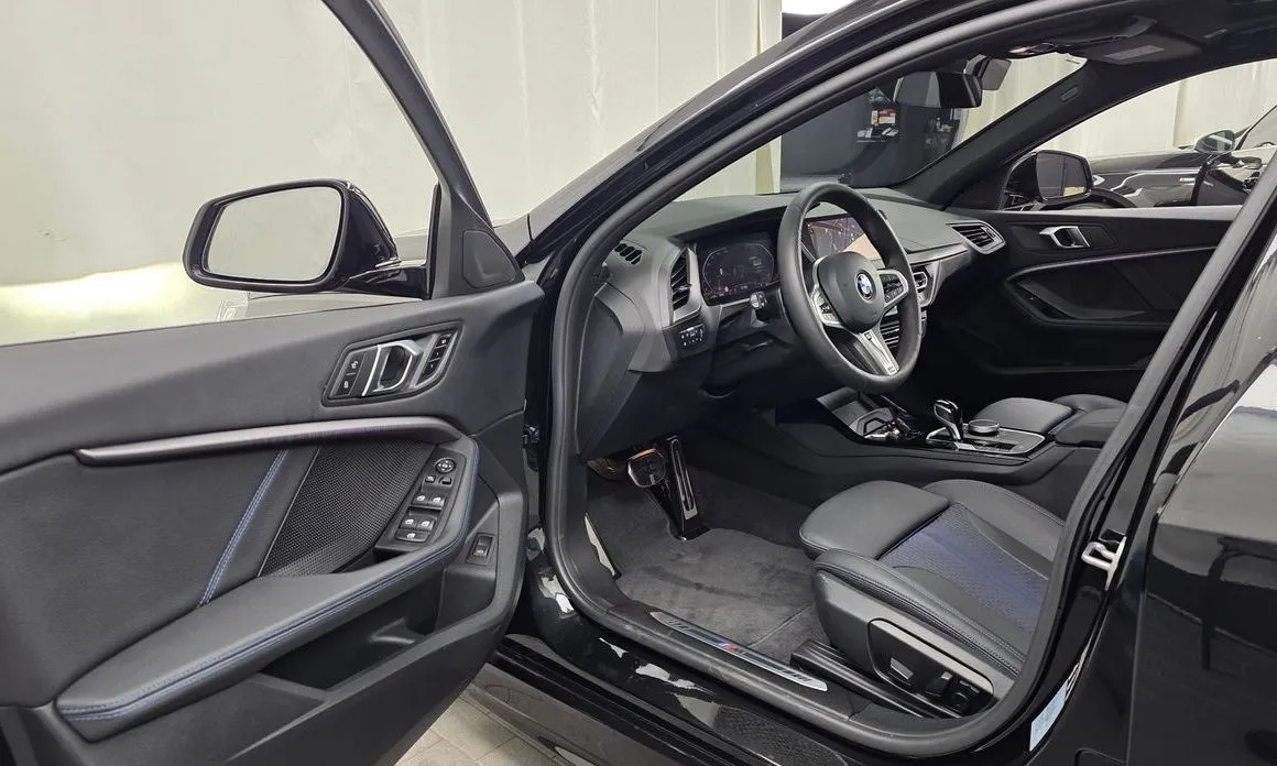 BMW 1-Series 2024 из KR, фото 8