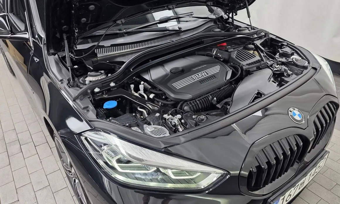 BMW 1-Series 2024 из KR, фото 9