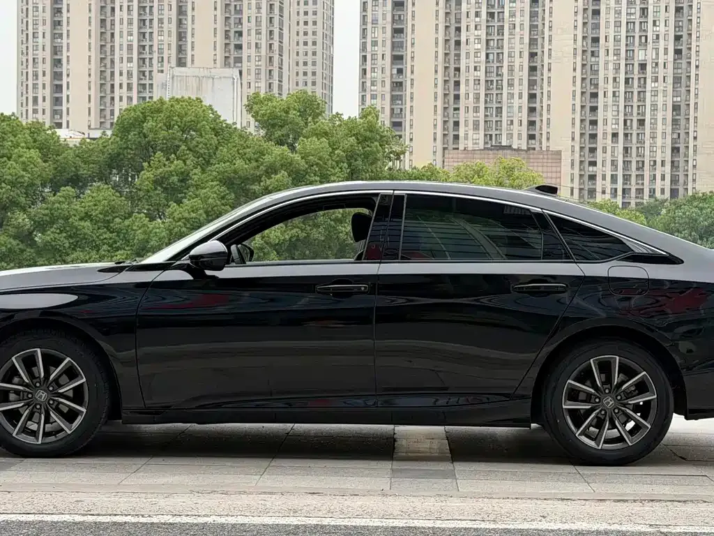Honda Inspire 2023 из CN, фото 7