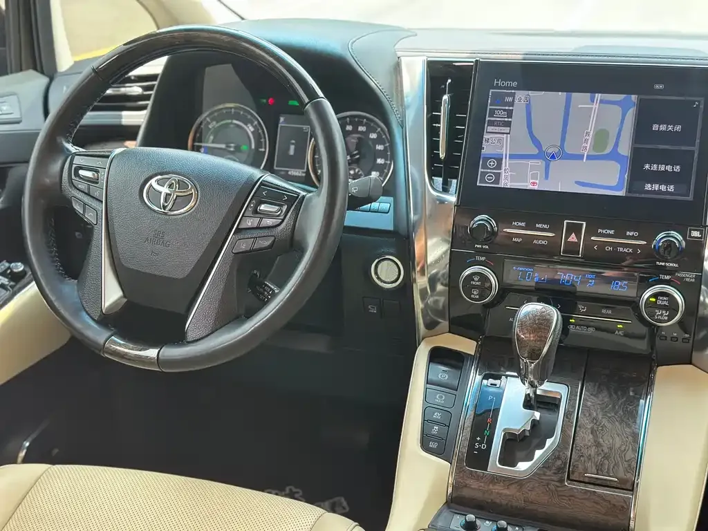 Toyota Vellfire 2021 из CN, фото 9