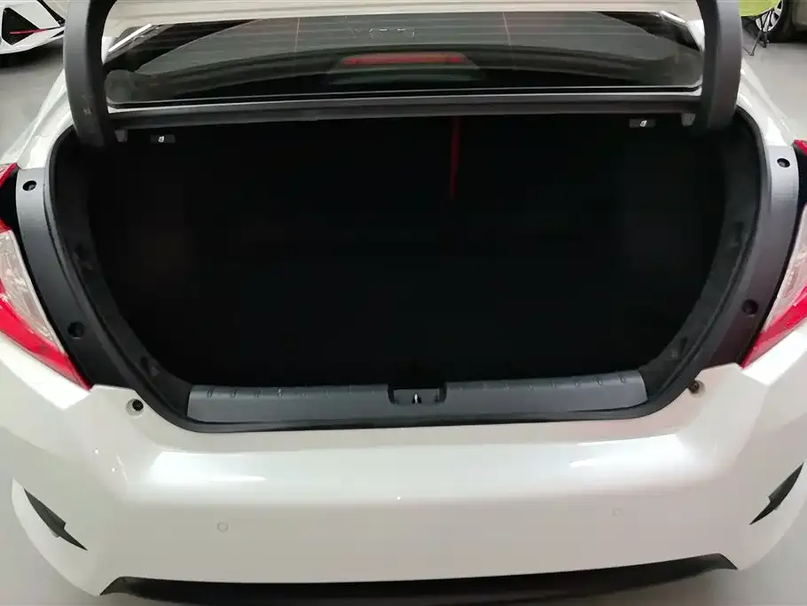Honda Civic — фото 5