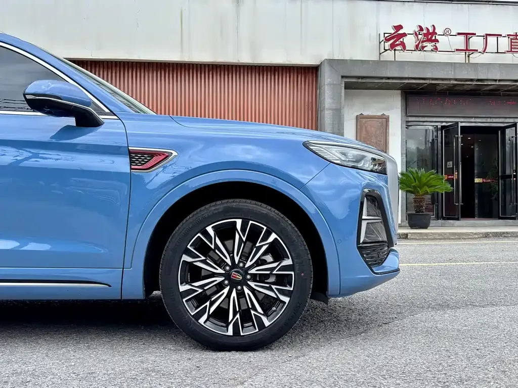 Hongqi HS5 — фото 10