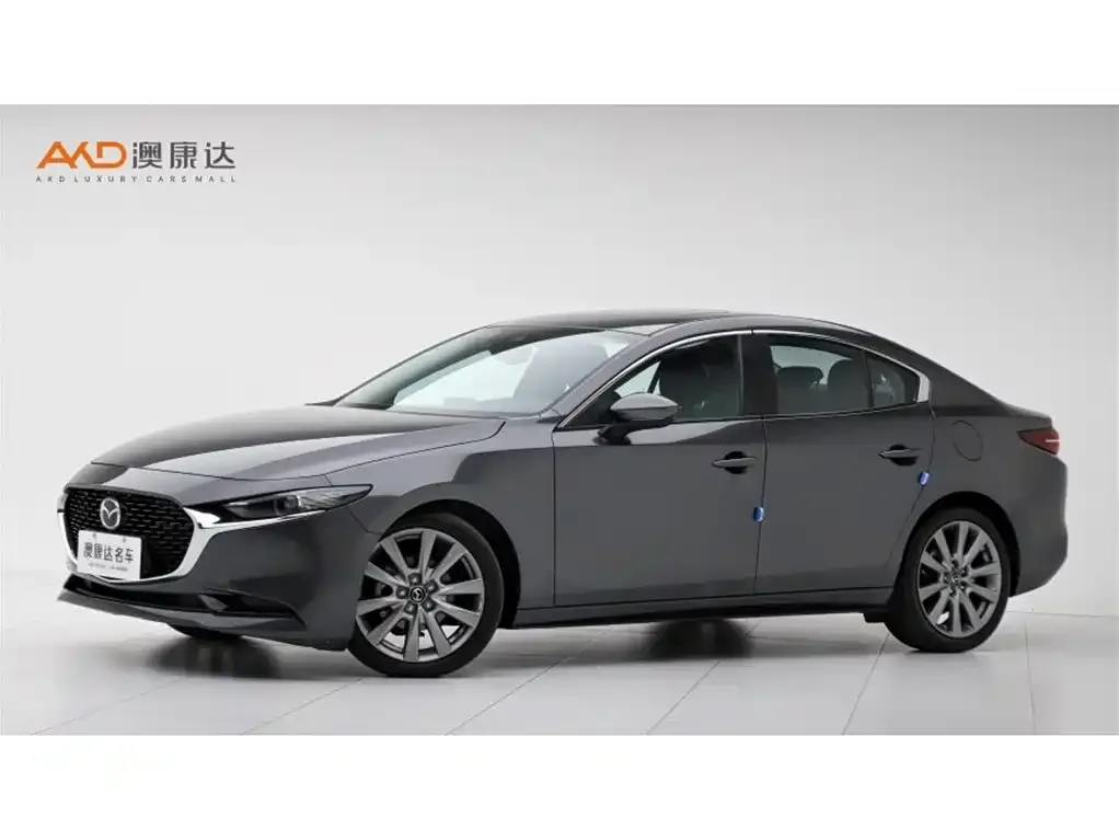 Mazda 3 Axela — фото 1