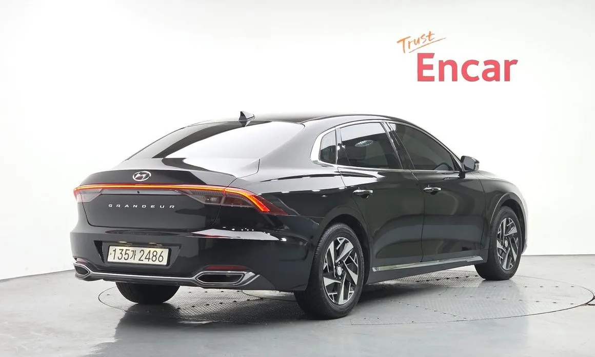 Hyundai Grandeur 2022 из KR, фото 4