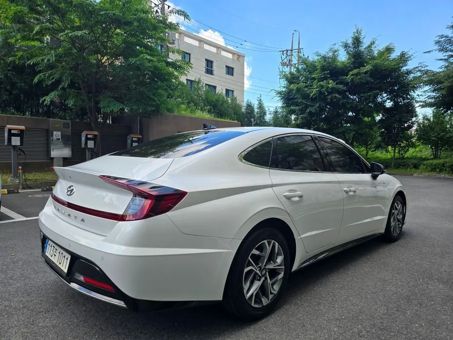 Hyundai Sonata — фото 9