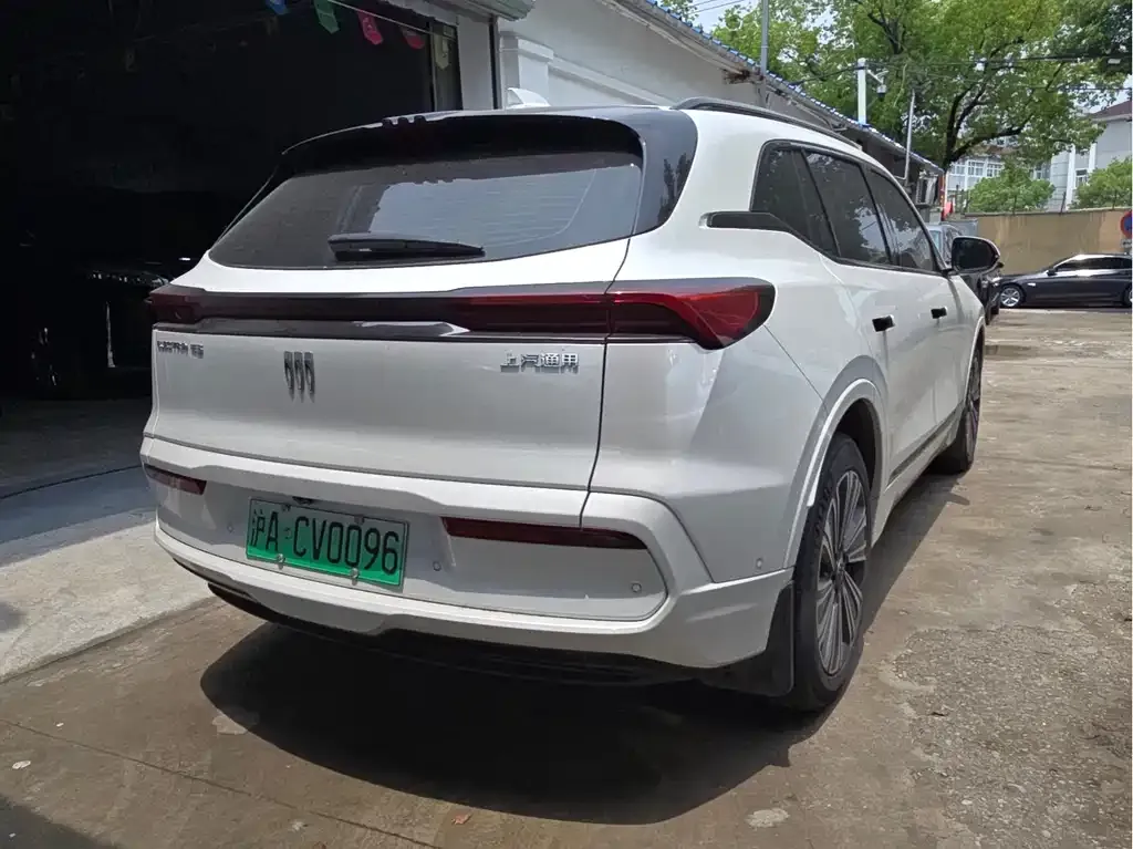 Buick E5 2023 из CN, фото 6